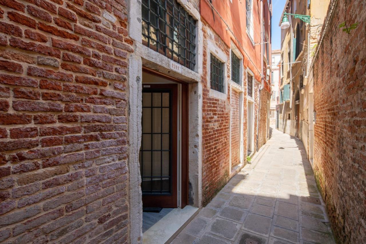 Rialto Boutique Apartment Venice Exterior photo